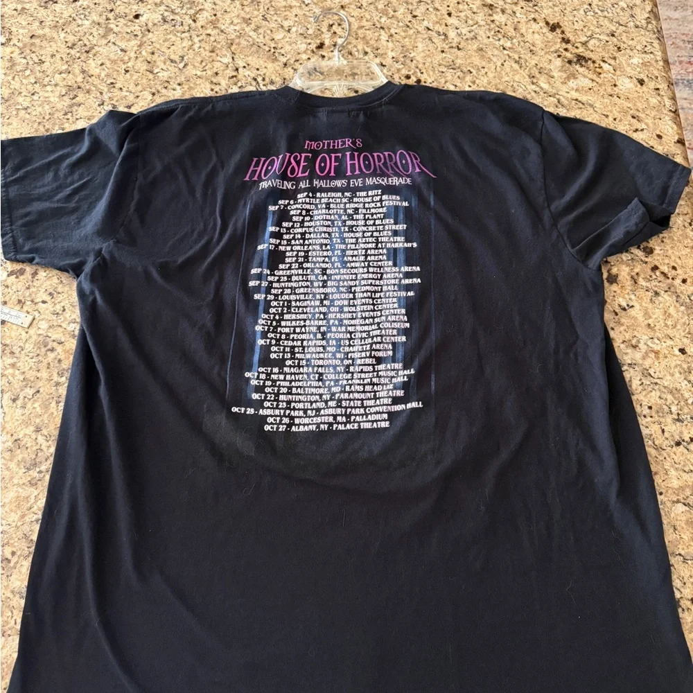 In This Moment concert T-Shirt - Picture 4 of 5